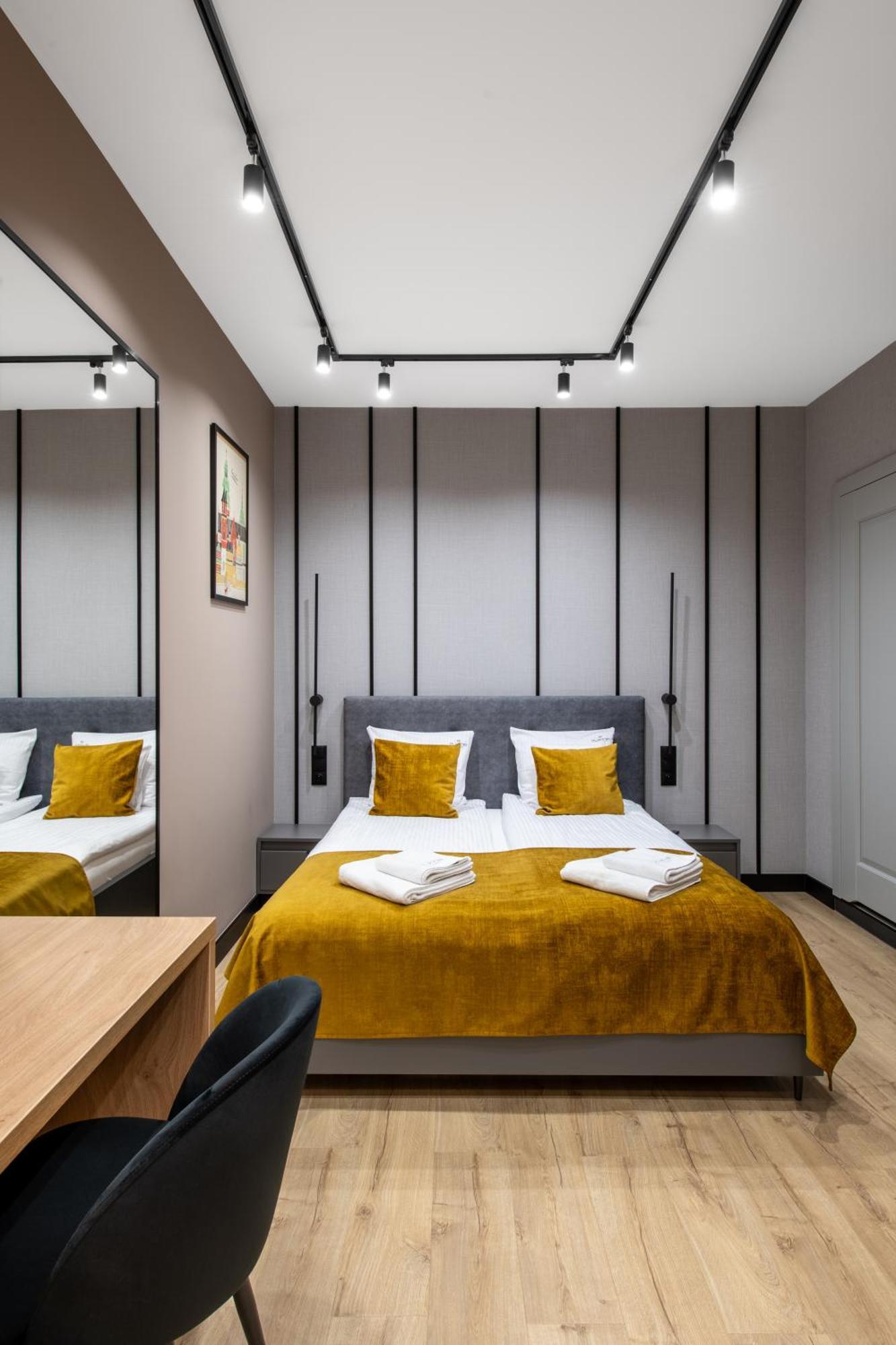 Platinia Premium Apartments Краков Экстерьер фото